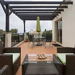 Apartamento Luxury Pool In Paphos Coral Bay