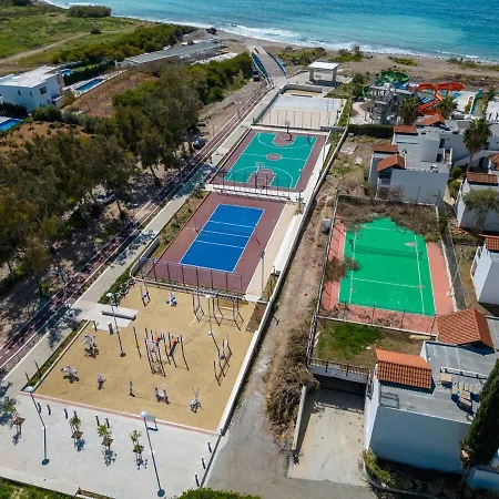 Luxury Pool In Paphos Coral Bay