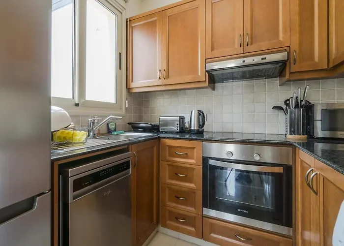 Apartment Luxury Pool In Paphos Coral Bay